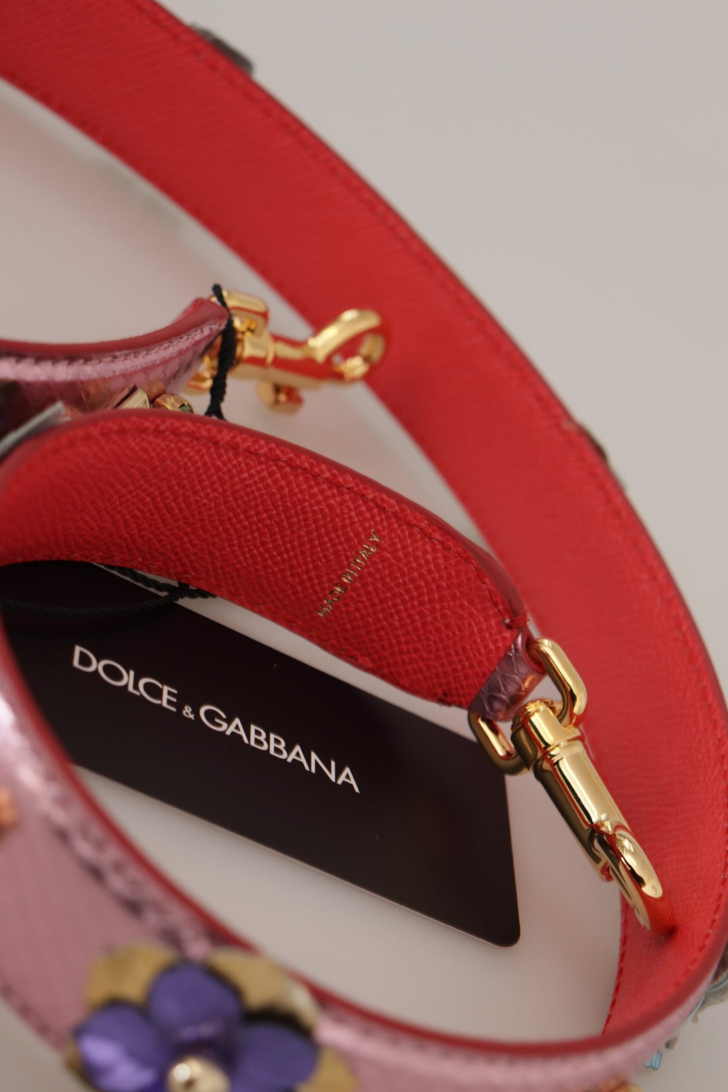 Dolce & Gabbana Élégante bandoulière en cuir rose métallisé