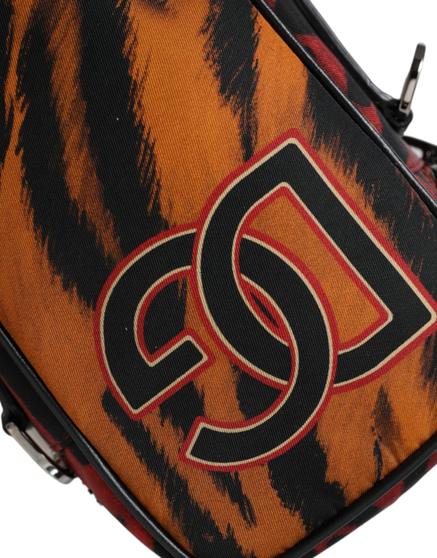 Dolce & Gabbana – Mehrfarbige Umhängetasche aus Nylon mit Tigerprint und Logo
