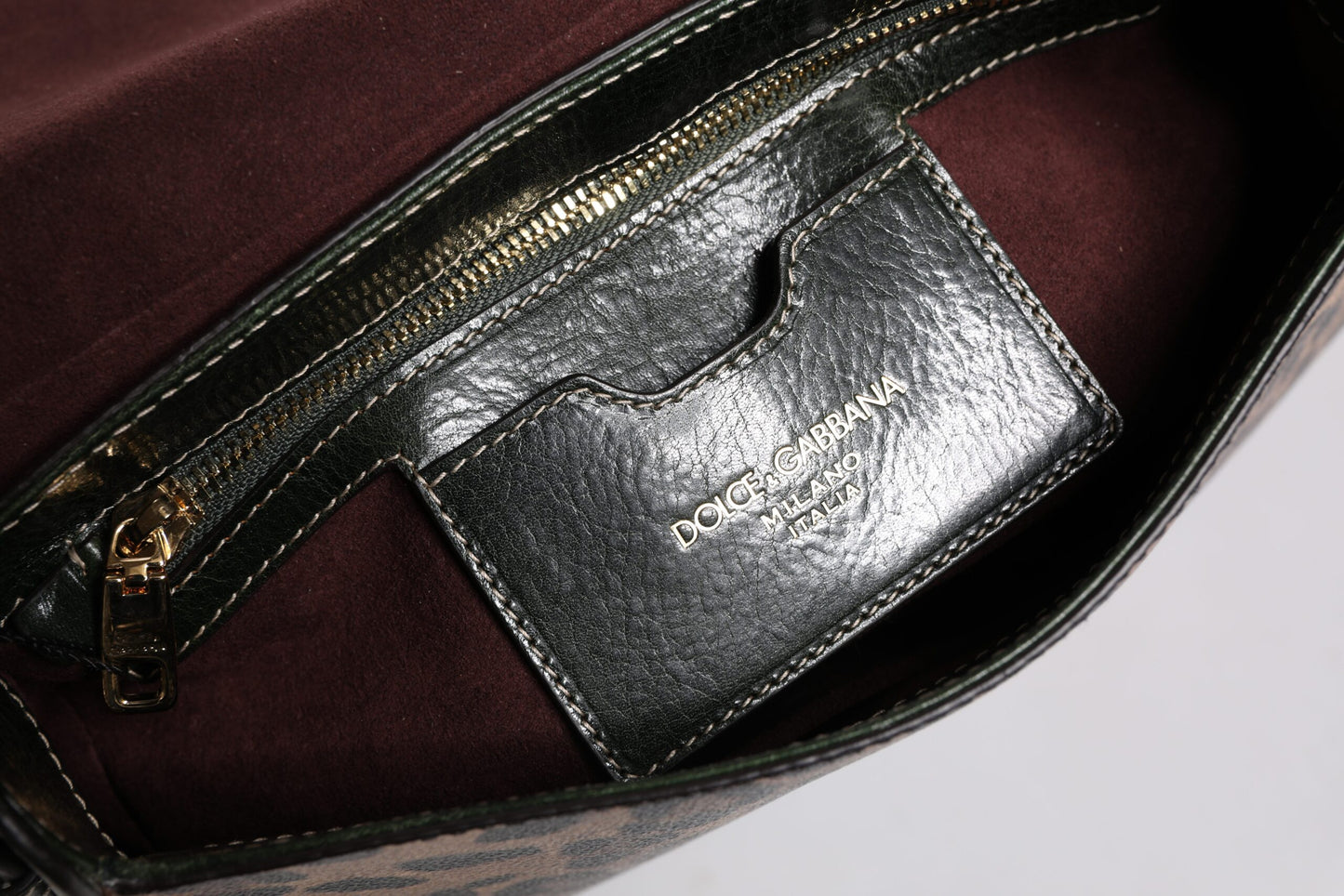 Dolce & Gabbana Schultertasche aus Leder mit Leopardenmuster in Schwarz und Braun