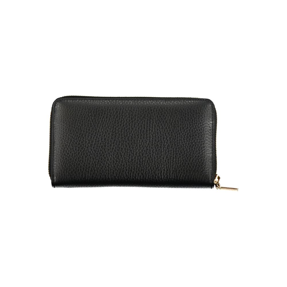 Coccinelle Elegant Leather Wallet With Multiple Compartments