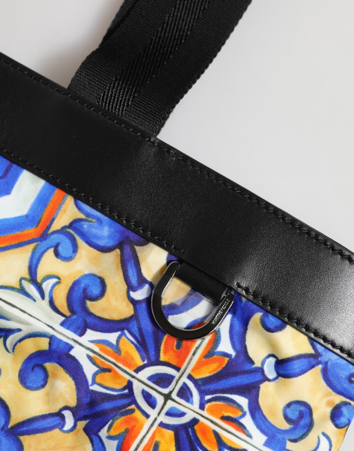 Dolce & Gabbana Sac à bandoulière fourre-tout multicolore à imprimé Maiolica