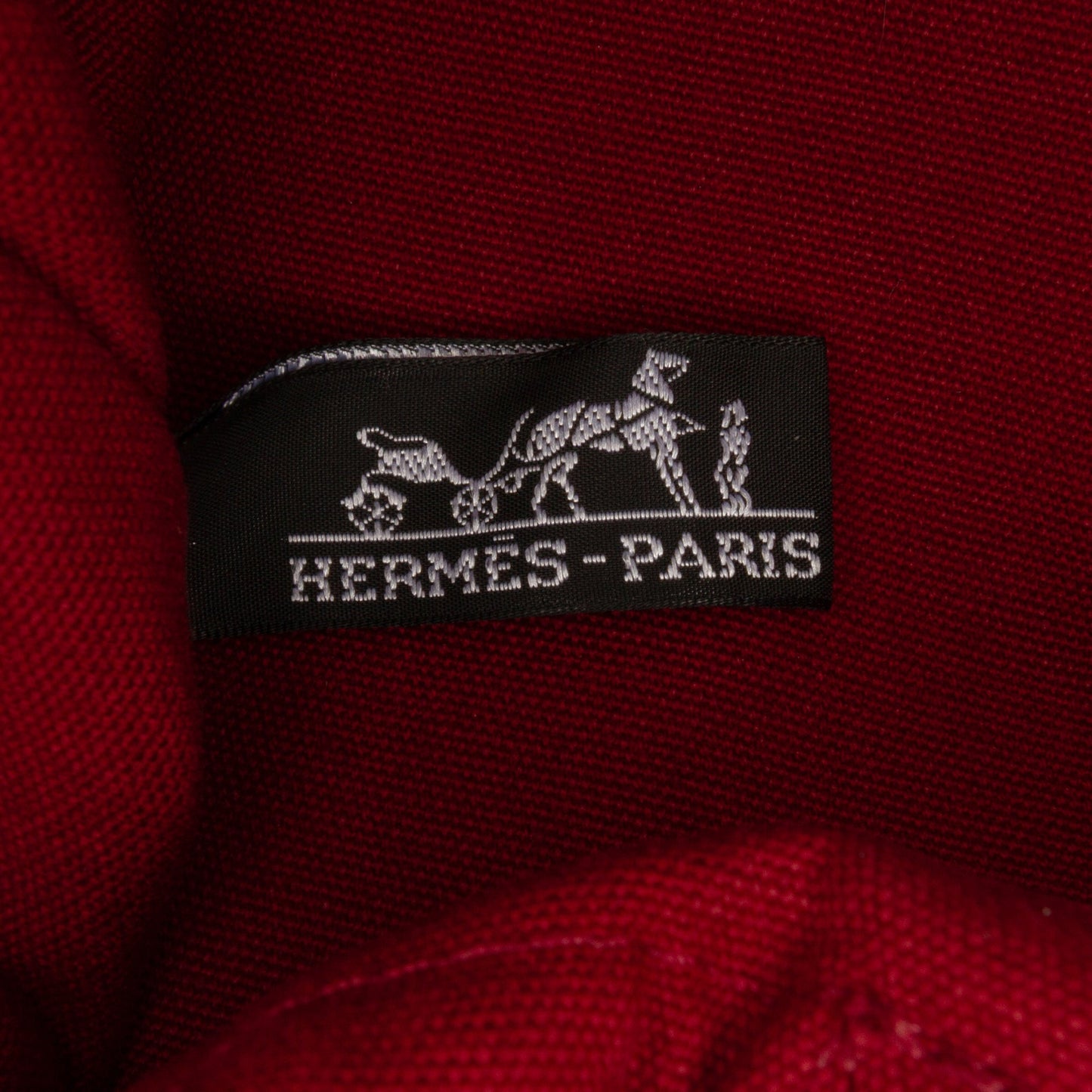 Pré-aimé: Hermès Toile Fourre Tout PM