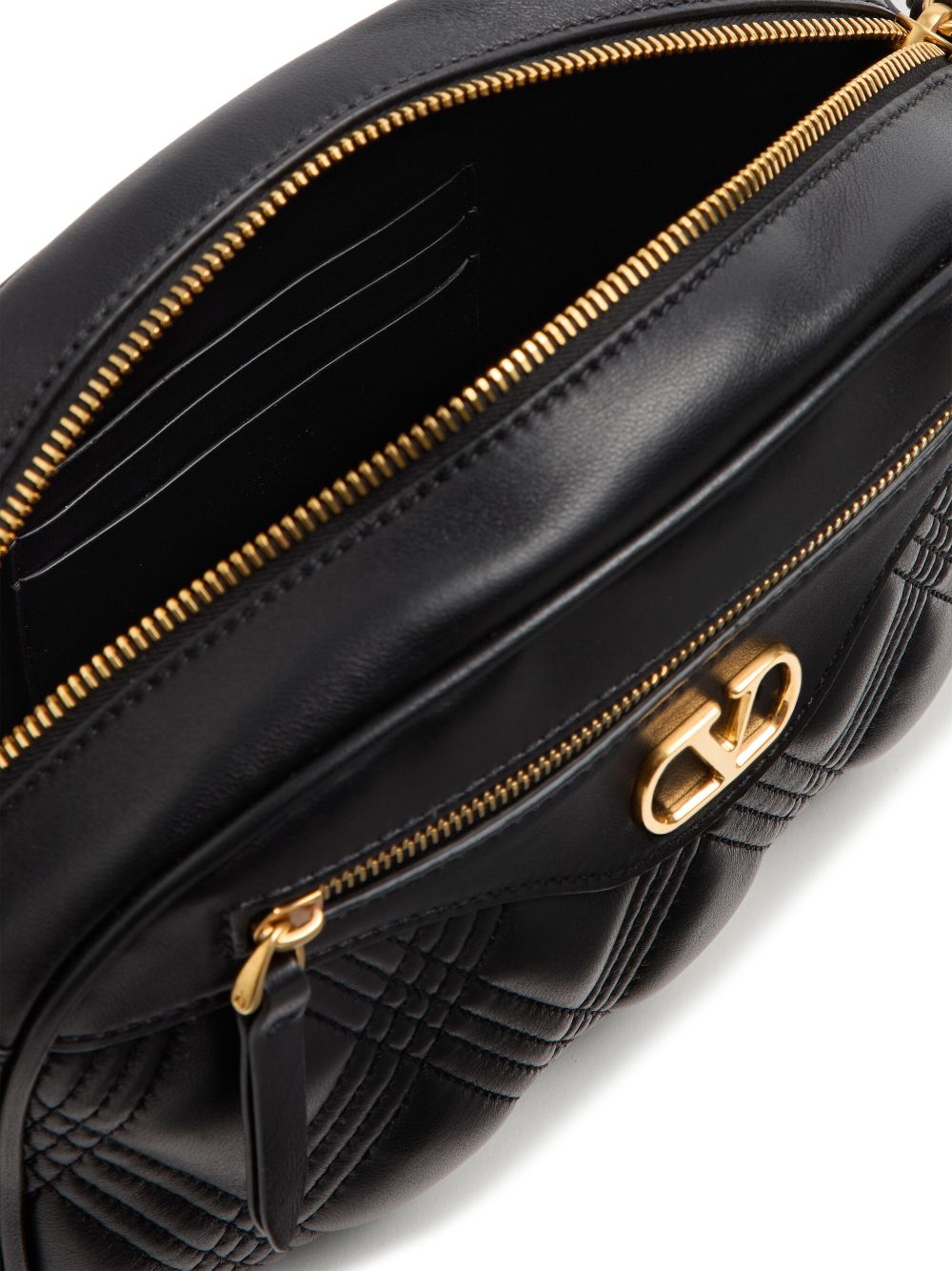 Sac appareil photo en cuir Quiltie 67 Valentino Garavani