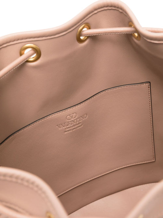 Sac seau en cuir Quiltie 67 de Valentino Garavani
