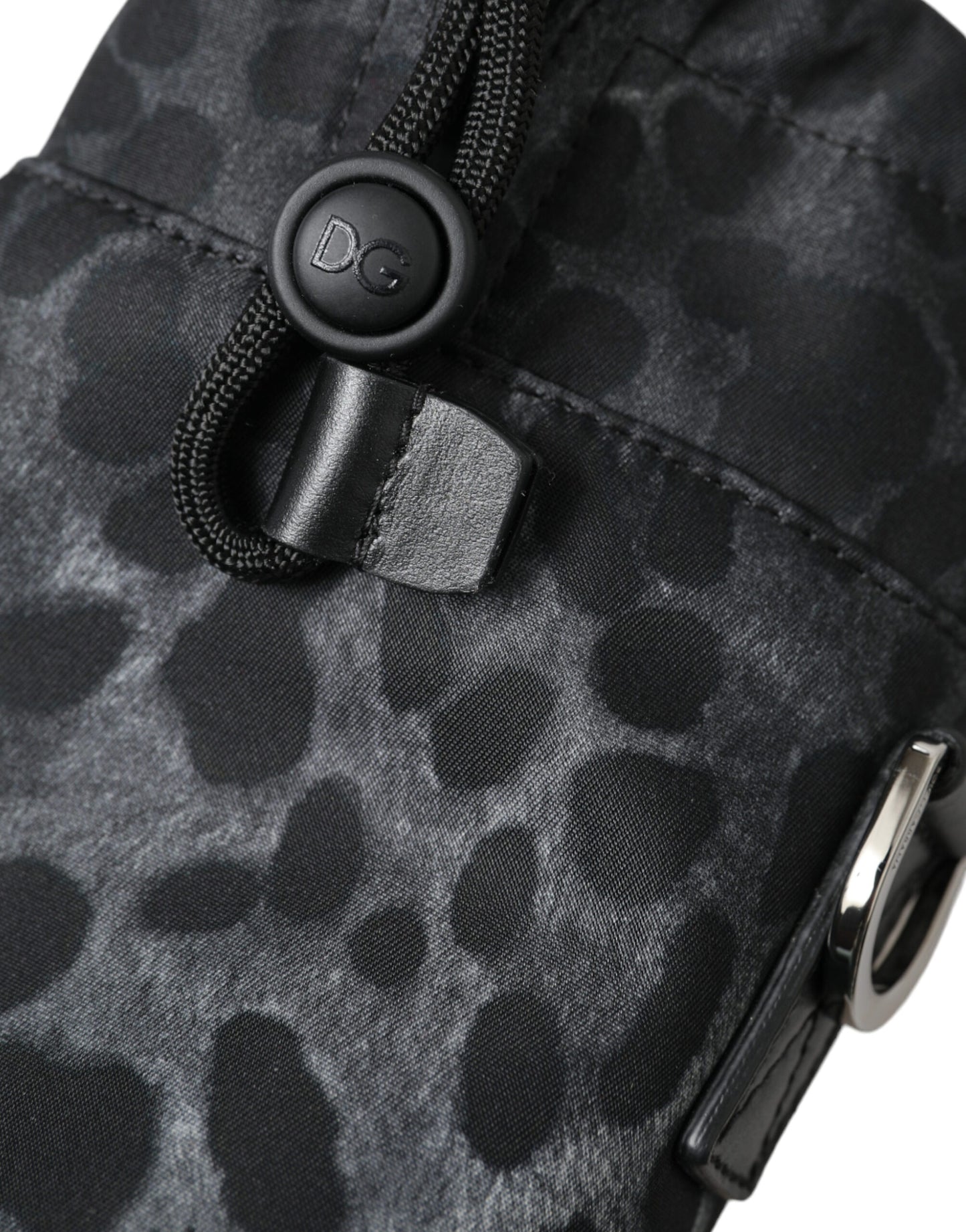 Dolce &amp; Gabbana Chic – Runder Flaschenhalter mit Leopardenmuster