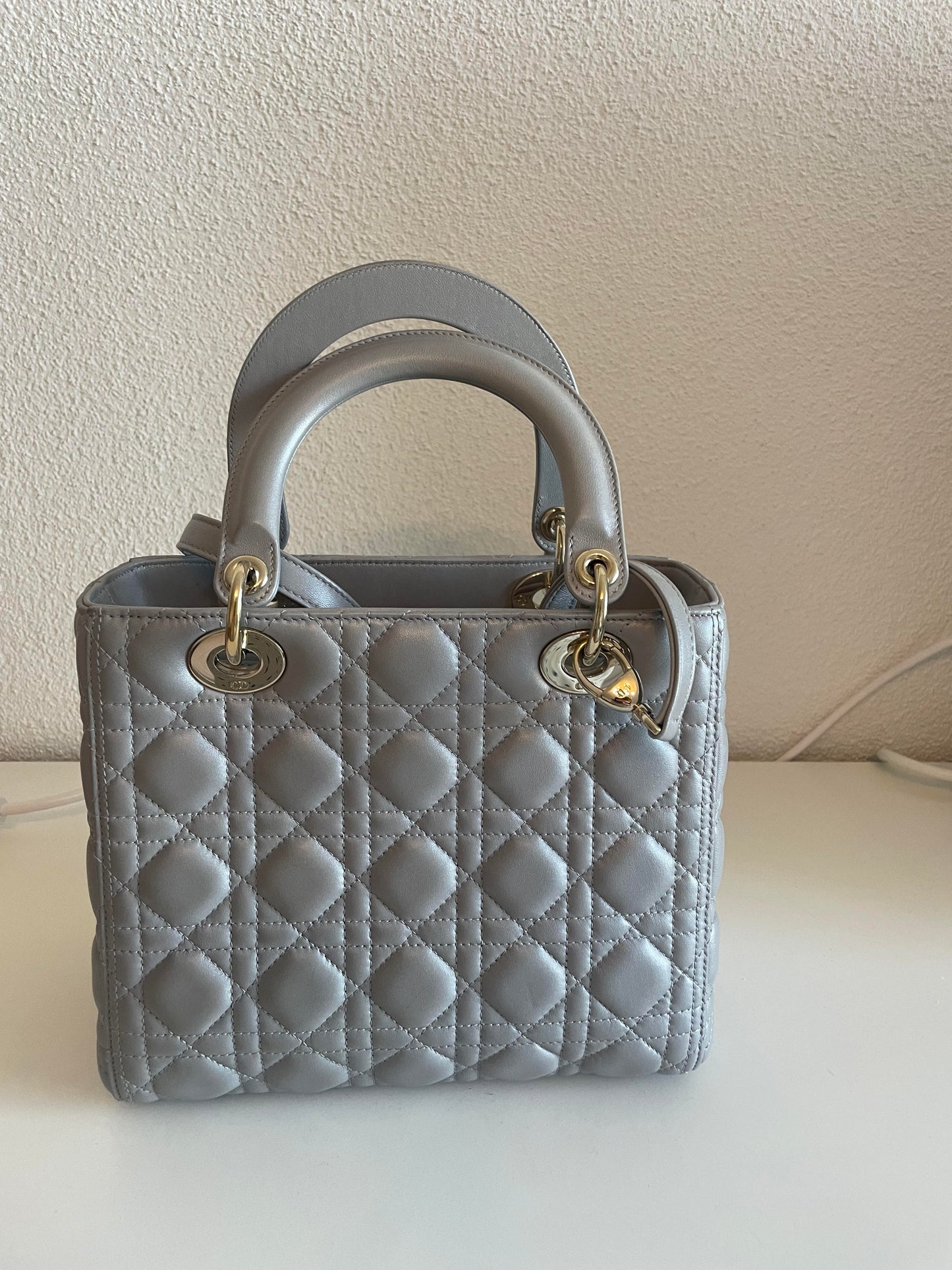 Lady Dior Mittelgraues Lammleder