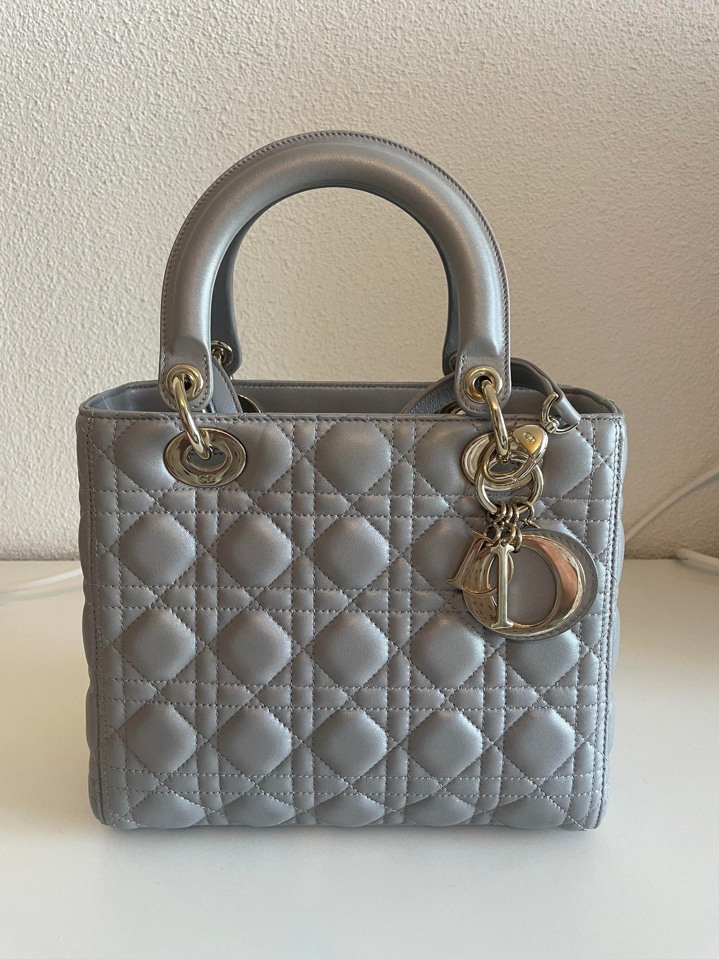 Lady Dior Mittelgraues Lammleder