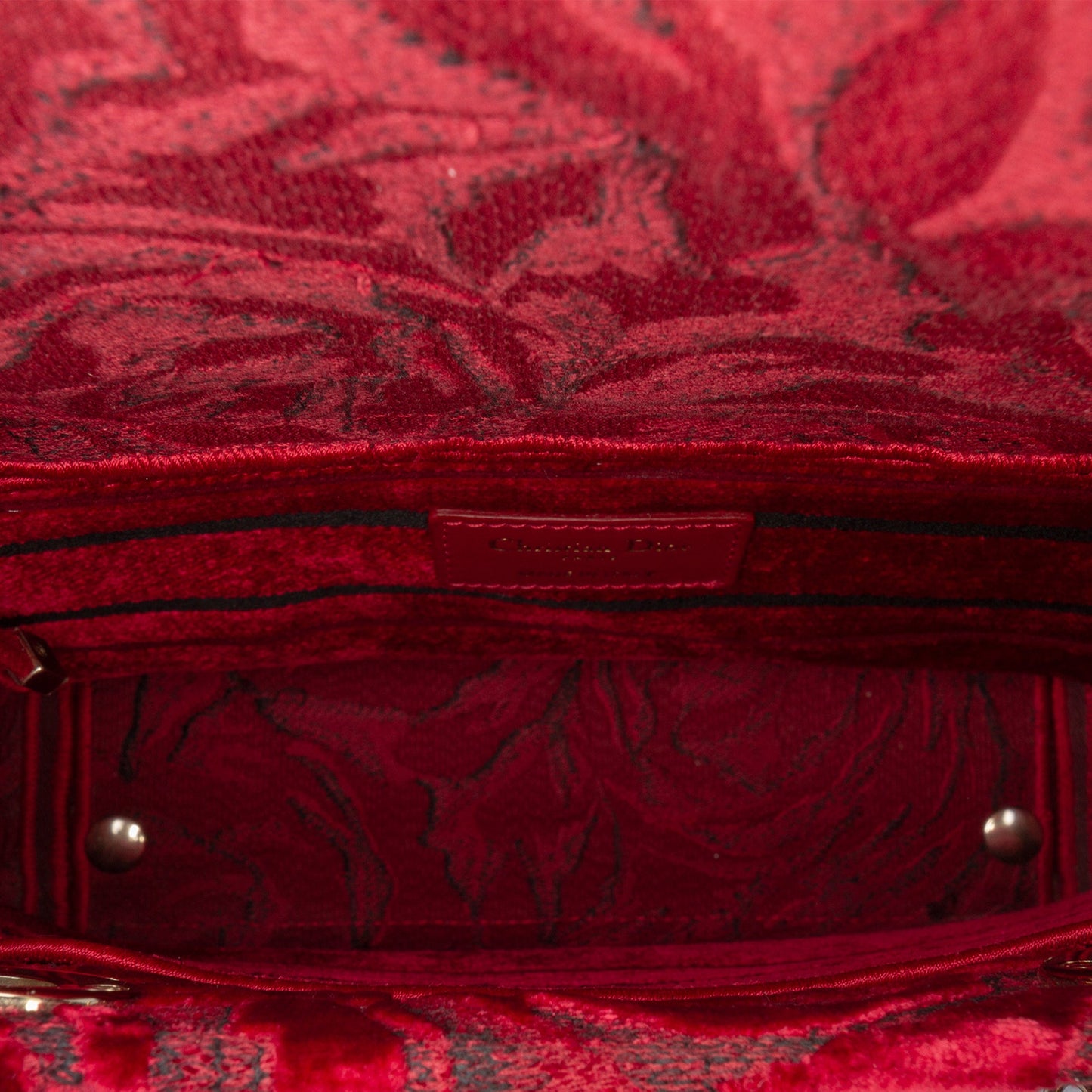 Gebraucht: Dior Lady D-Lite – Medium bestickter Samt „Rosen“ (2021)