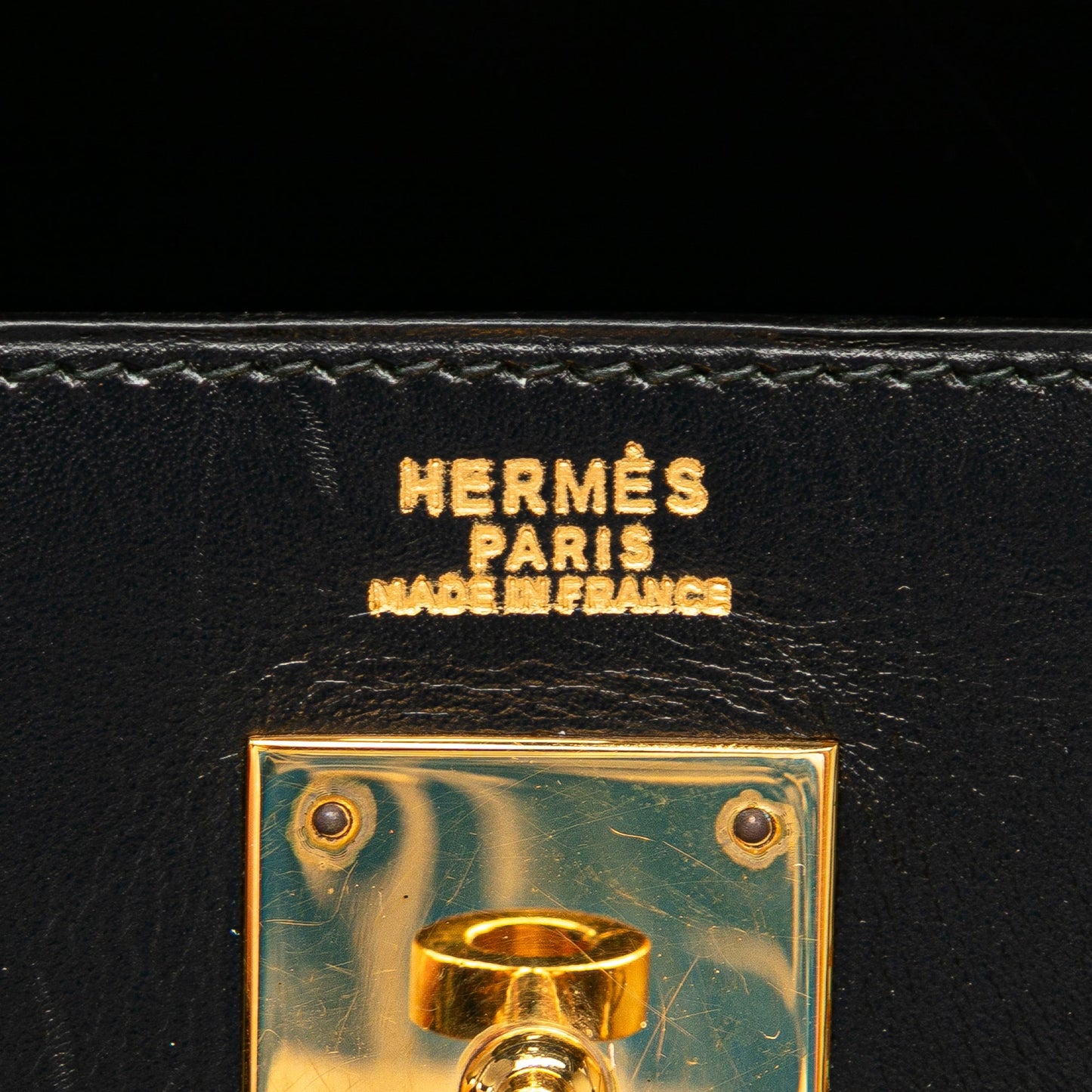 Preloved: Hermès Kelly 32 Box Calf Sellier – Noir / Gold Hardware (1991)